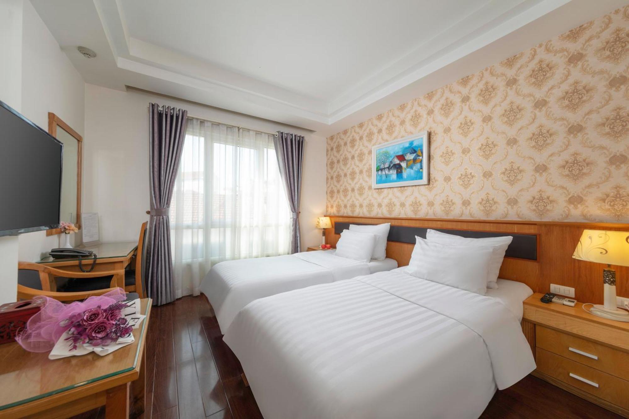 Hanoi Sky Hotel Екстер'єр фото