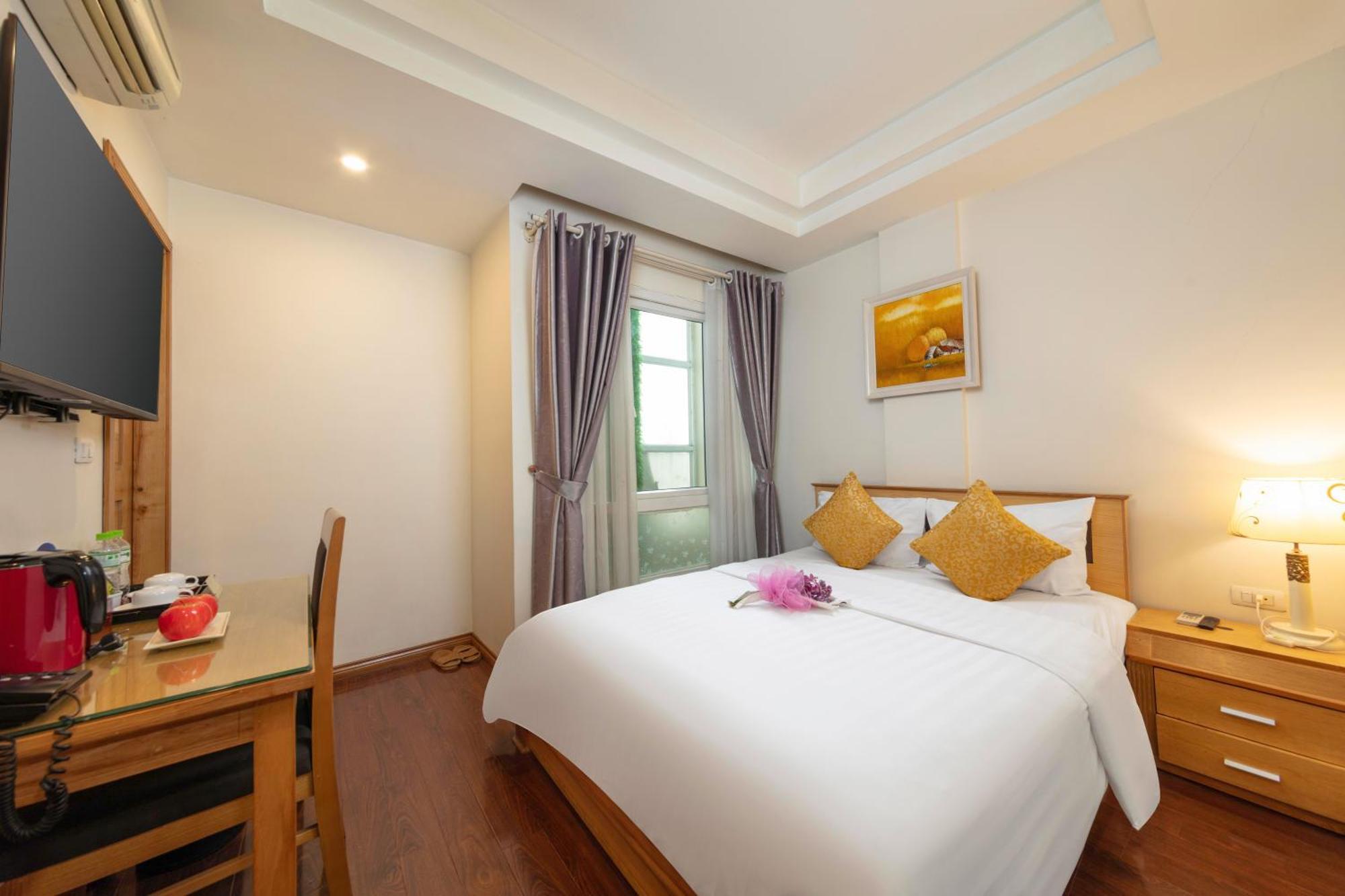 Hanoi Sky Hotel Екстер'єр фото