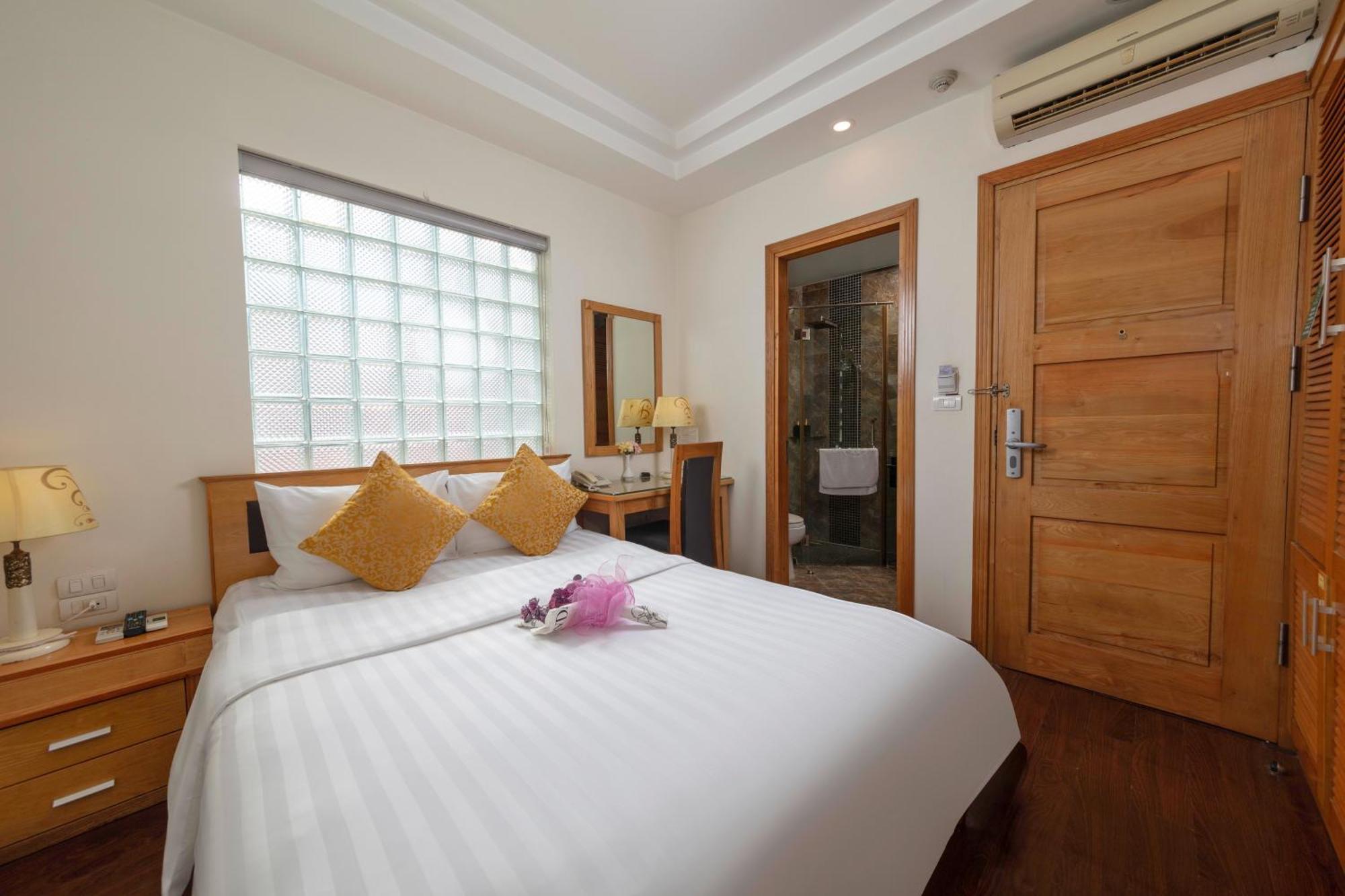 Hanoi Sky Hotel Екстер'єр фото