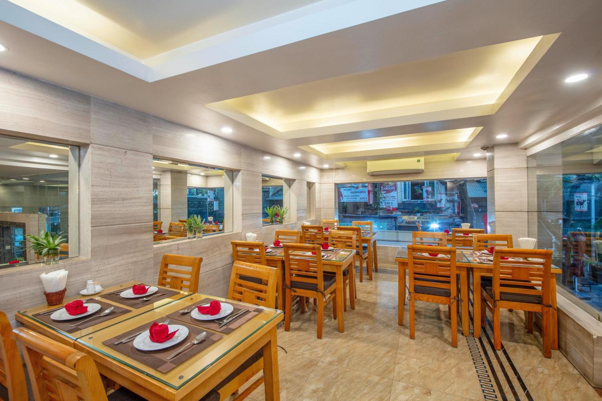 Hanoi Sky Hotel Екстер'єр фото