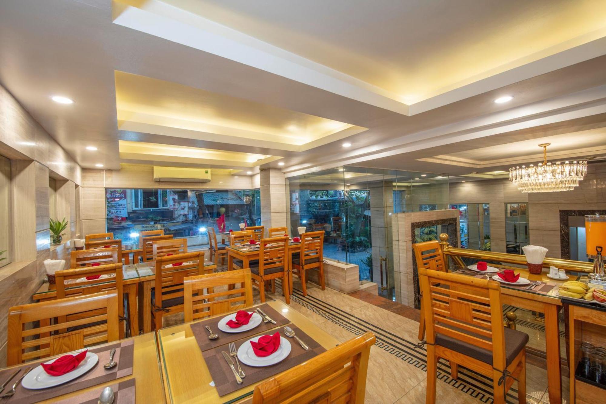 Hanoi Sky Hotel Екстер'єр фото