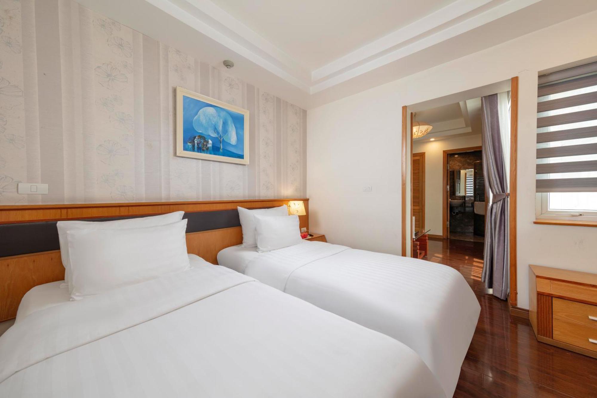 Hanoi Sky Hotel Екстер'єр фото
