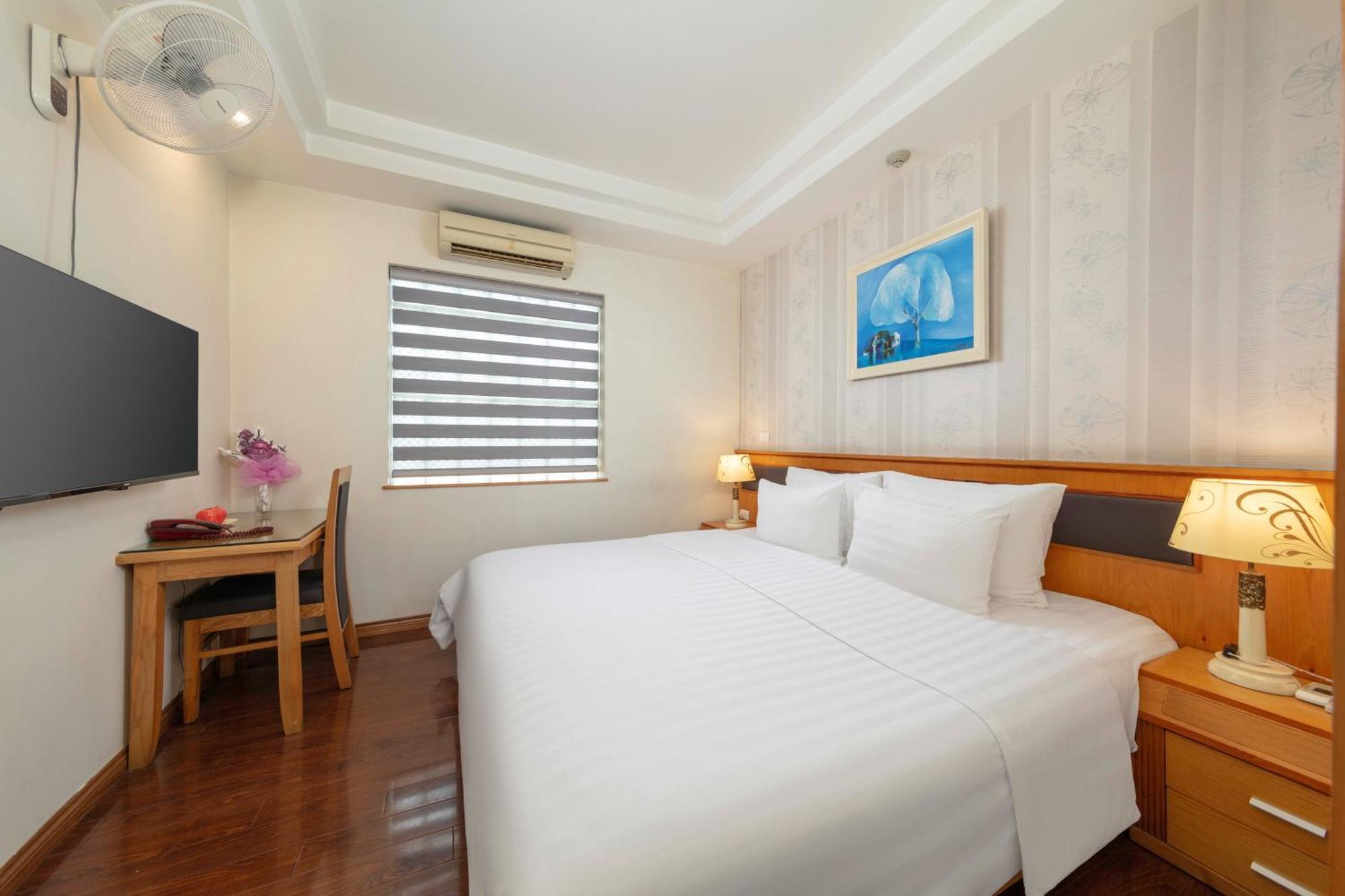 Hanoi Sky Hotel Екстер'єр фото