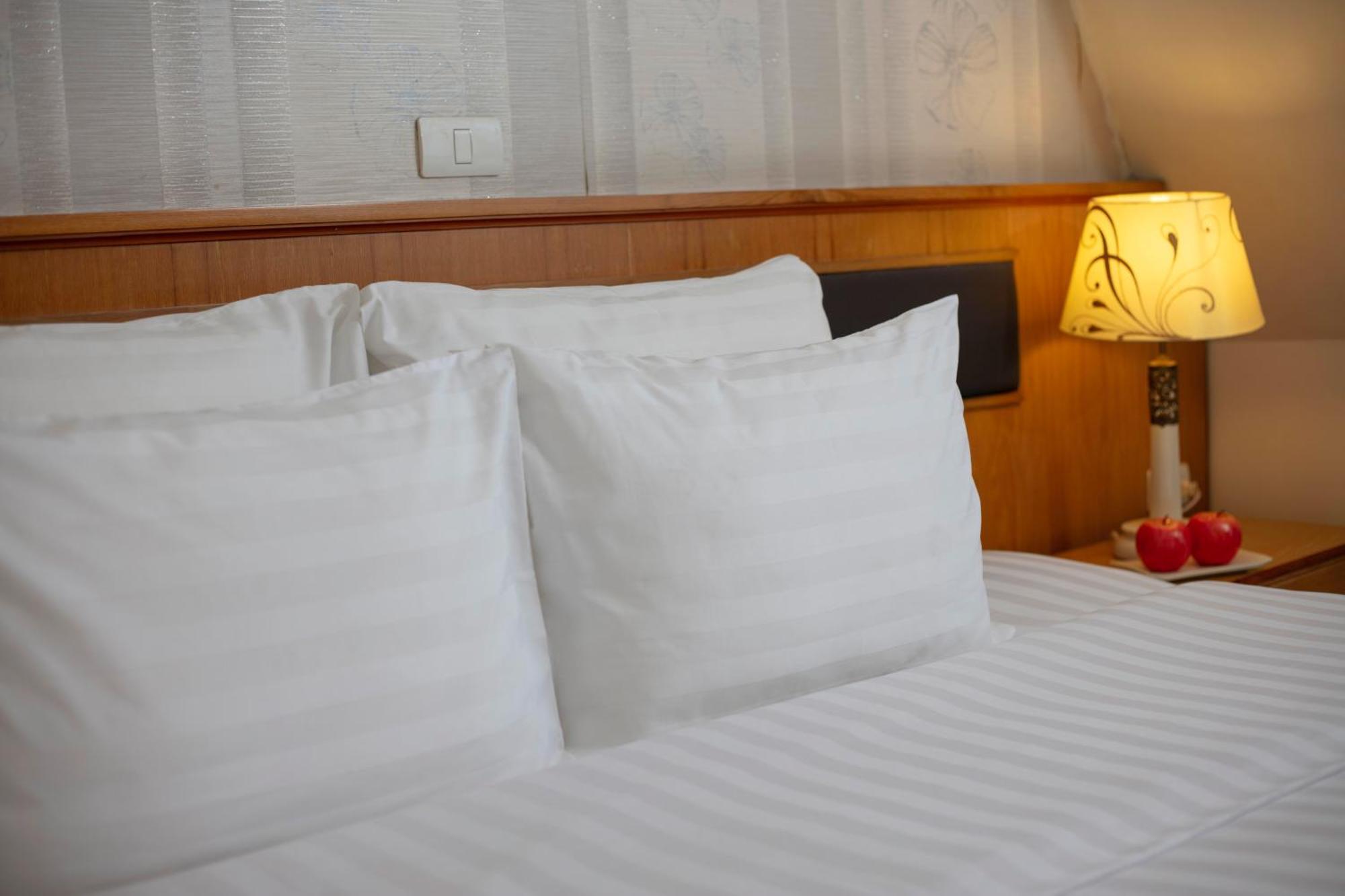 Hanoi Sky Hotel Екстер'єр фото