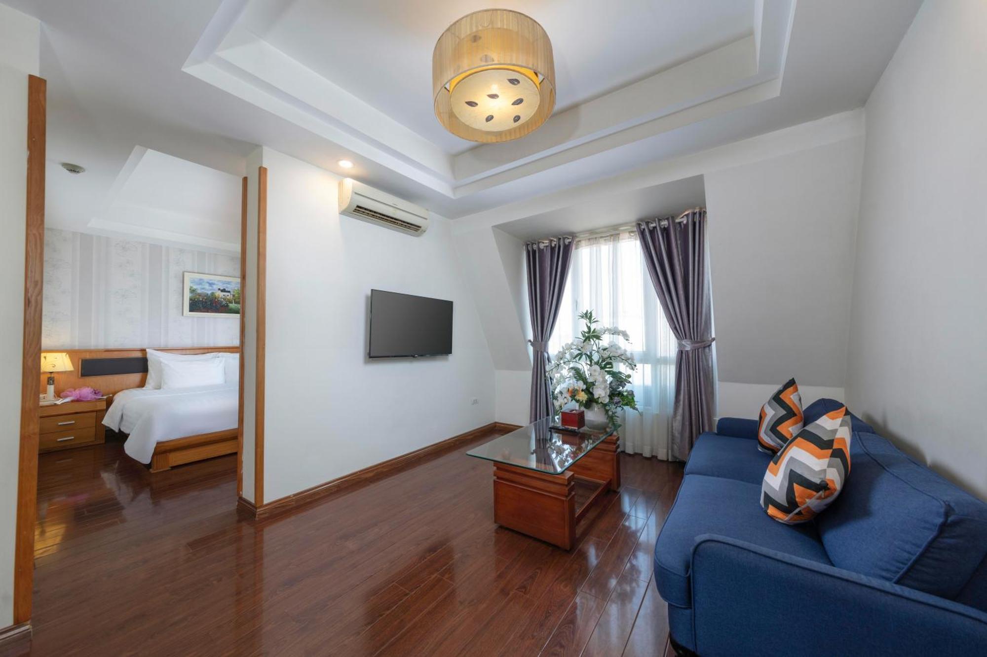 Hanoi Sky Hotel Екстер'єр фото